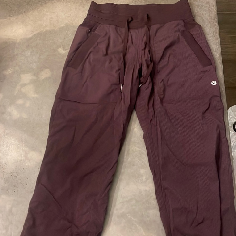 Lululemon Dande Studio Mid-Rise Pant Lined